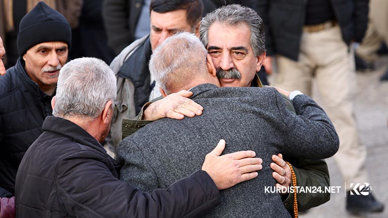 ته‌رمی هونه‌رمه‌ند  ئاسۆ عومه‌ر سواره‌ به‌خاكسپێردرا